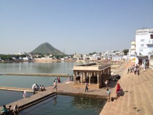 der "heilige See" von Pushkar