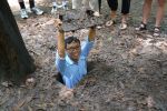 Besuch der Cuchi Tunnels - hier unser top motivierter Guide