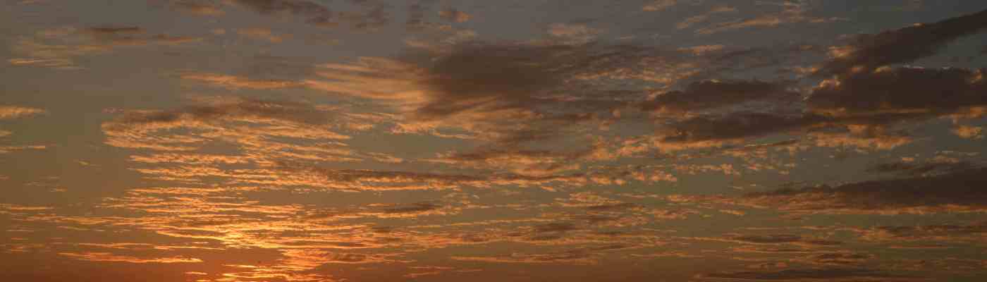 Eindrücklicher Sonnenuntergang am Ayerwady River