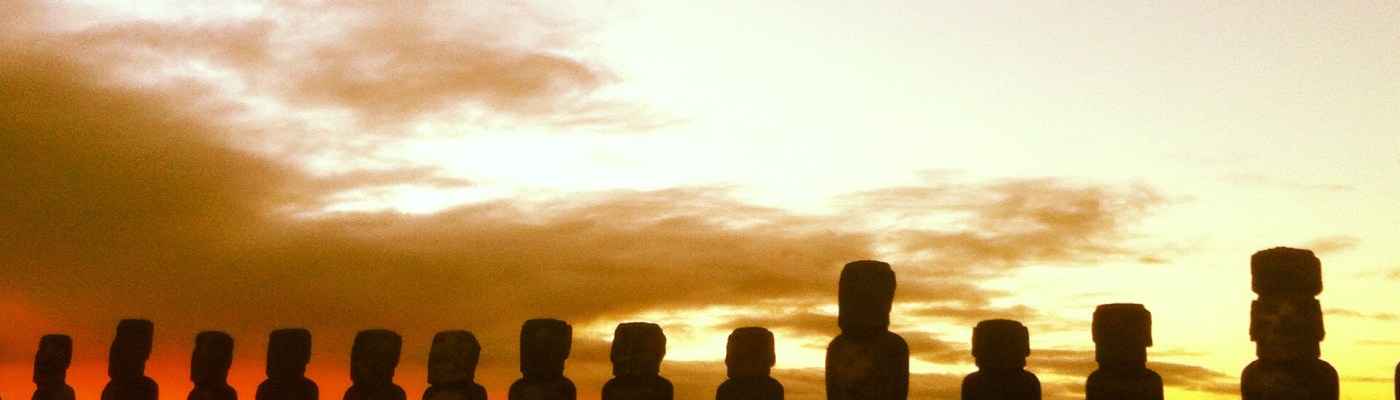 Aku Tongariki bei Sunrise