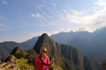 Im Hintergrund der Berg Wayna Picchu