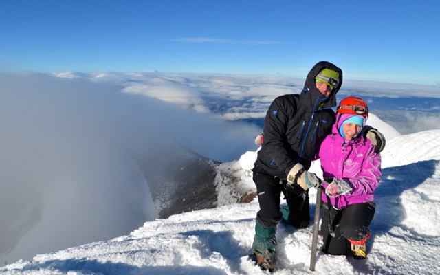 Wir gehen auf die Knie vor dem Cotopaxi